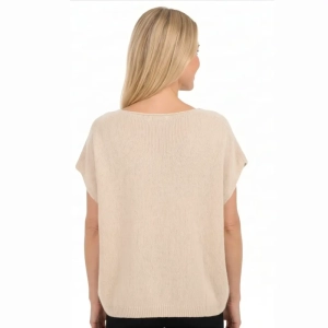  light beige
